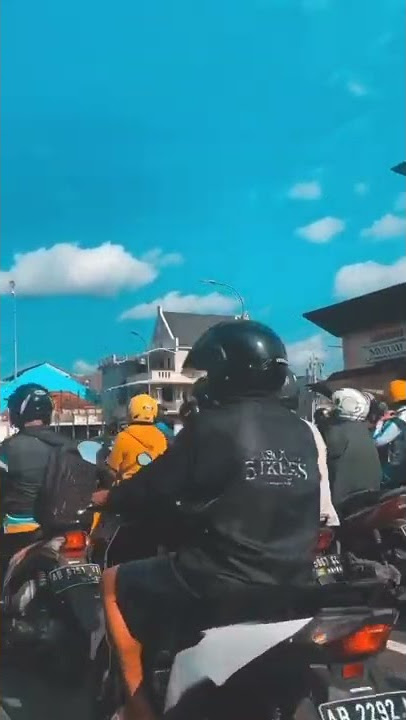 story jalan jalan sore di tugu jogja syahdu dan estetik