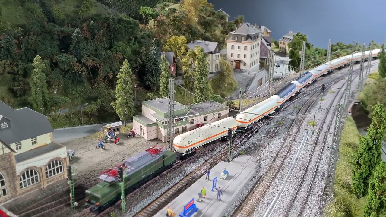 Modelbanen in Miniaturwelten Fürth Odenwald Deel1.