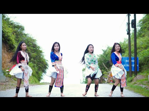 Vauv Toj Siab _ Team đến từ Bản Hua Sỏ [ Sùng A Thành ]