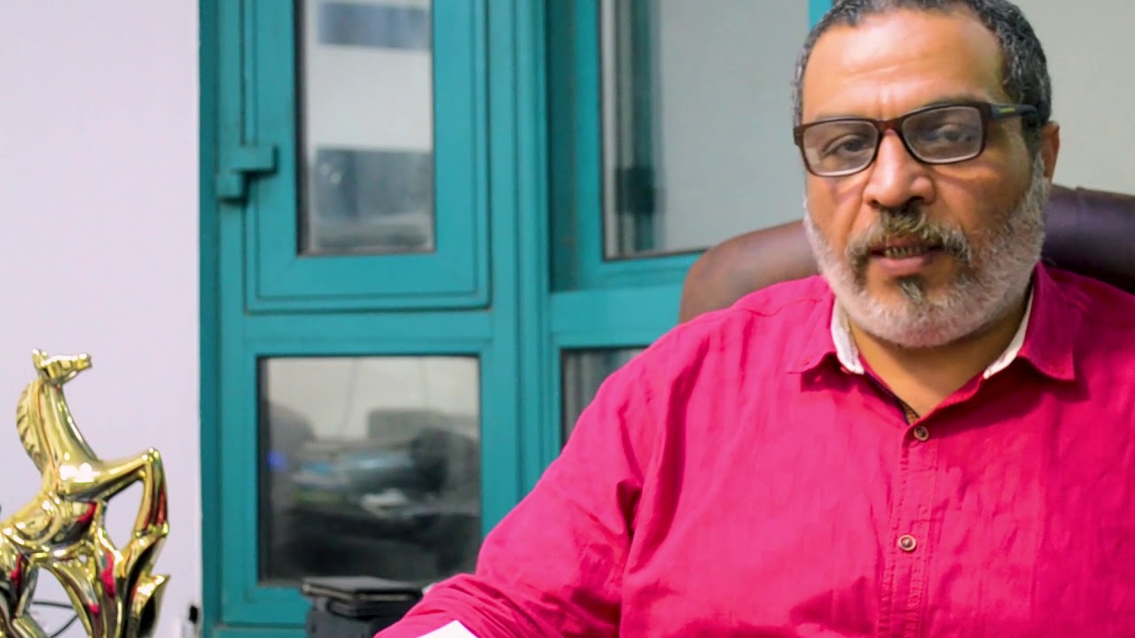 تكبير القضيب وشفط منطقة العانة