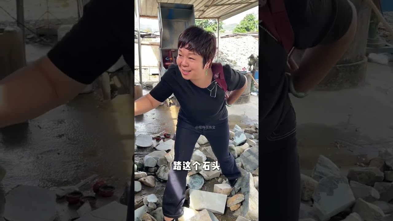 (完整版) 购买美镯➕微信：fcdz1000👉LINE:@278wrcrf👉 市场大姐找程姐淘手镯，这份信任必须不负所托。 #翡翠 #翡翠手镯 #珠宝首饰 #程梅花翡翠