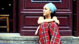 Zaz Les Passants (Subground Remix)