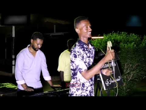 Singer gets attacked by bat