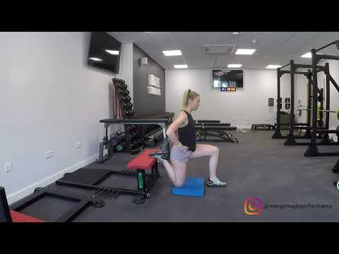 Kneeling Quad Stretch w: Pulse