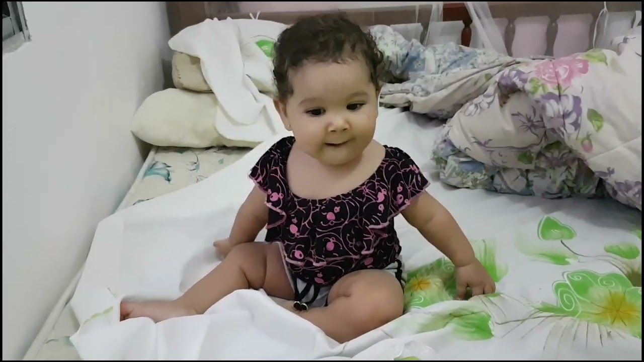 Crescendo com Lavínia parte 1. Lavinia bebê.