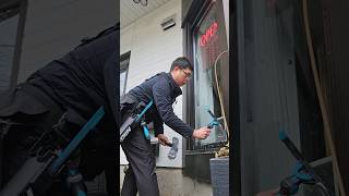 Window Cleaning Techniques #squeegee #moerman #satisfying