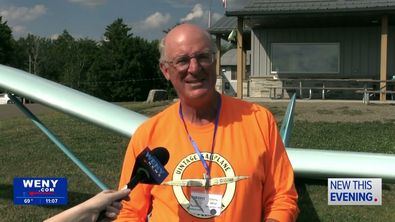 Gliders take to the sky for International Vintage Sailplane Meet