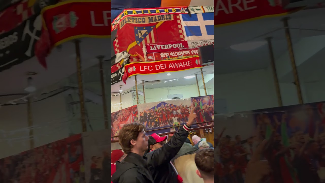 The Loudest Bar in Liverpool! Pre Match Scenes for a Champions League Night