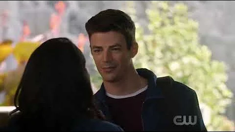 The flash 5x05 opening scene Barry asks iris to work together/Nora disobeys iris