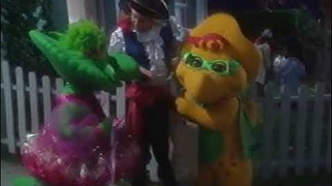 Halloween Party (2002 Version) Part 34