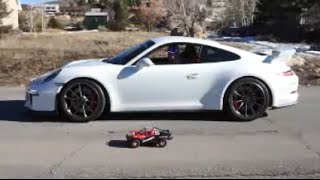 Porsche GT3 vs. Traxxas Slash 4x4 Ultimate by Auto DIY 61,596 views 8 years ago 48 seconds