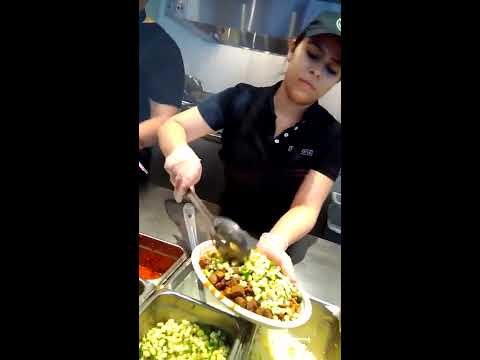 CHIPOTLE at 601 W 7TH ST Customer Service Quality of FOOD