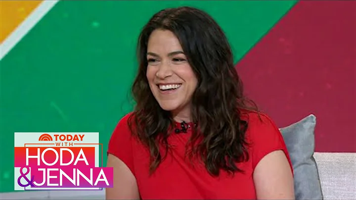 Abbi Jacobson Talks Modern Twist On A League Of Th...