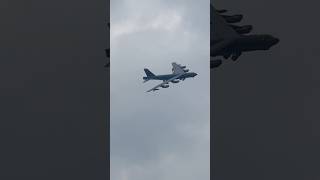 B52 circling me! #b52 #finalapproach #usaf #iranisraelwar