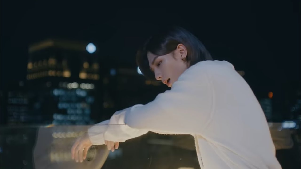 [𝐒𝐊𝐙 𝐏𝐋𝐀𝐘𝐋𝐈𝐒𝐓] 위로 받고 싶을 때 듣는 새벽감성 스키즈 플레이리스트 :: 🌙 | 파트별 가사 / 번역 | 2시간 | 스트레이키즈 플레이리스트 ❤️