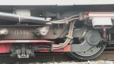 LIRR train derail to affect morning commute: MTA