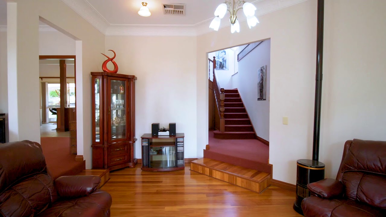 104 Linton Street North, Byford