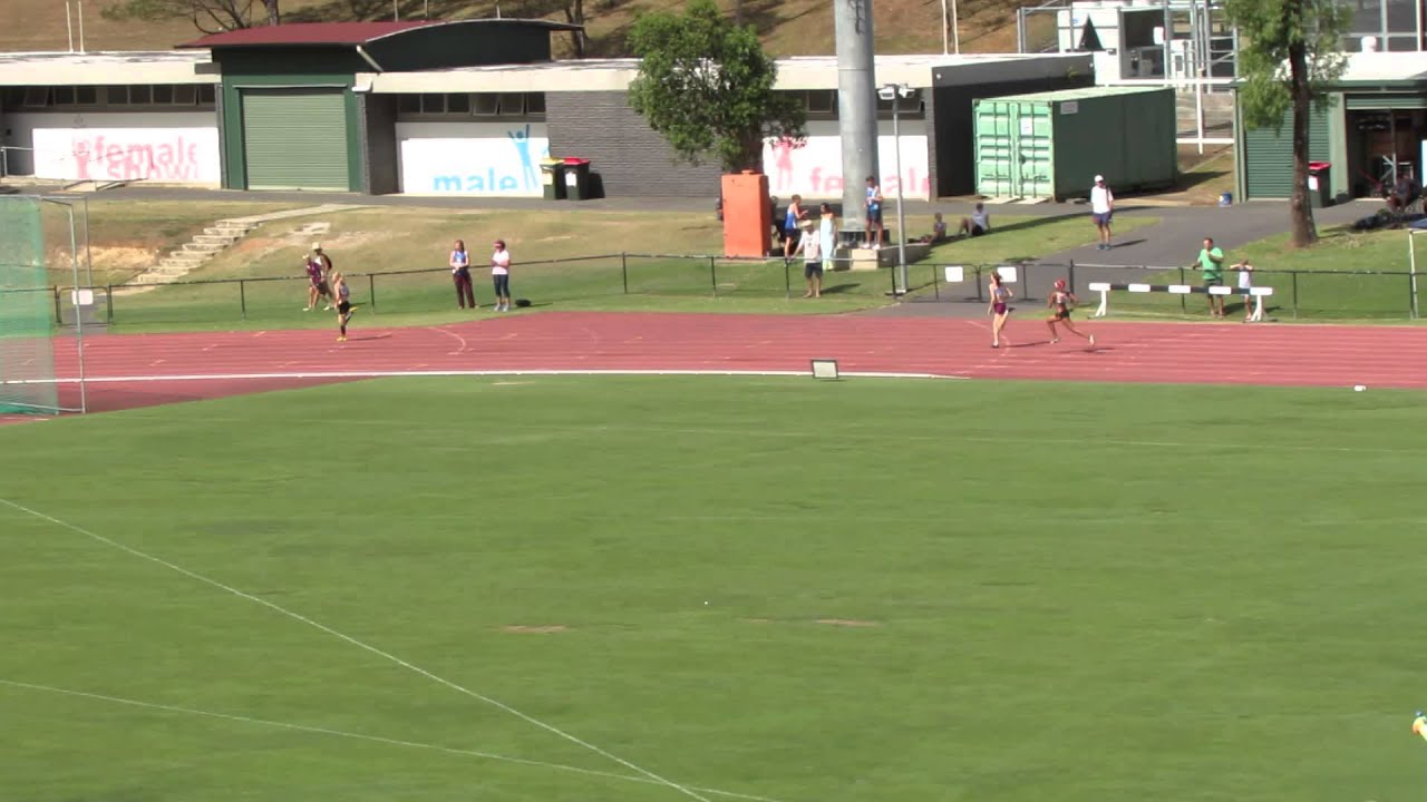 400M U20W Larissa Chambers 56.74 Regional Cup 2    March 2014   009