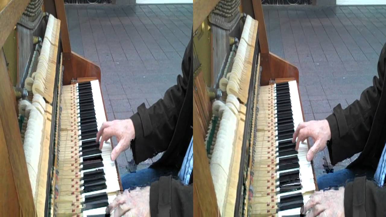 Adelaide Piano Busker YouTube