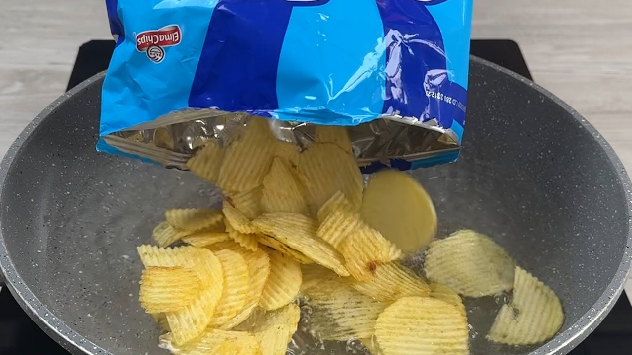 Everyone is cooking ruffles after seeing this idea! - YouTube