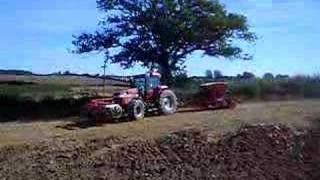 Case Magnum 7240 pro beim drillen