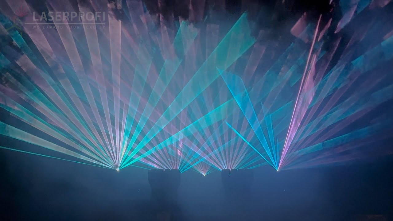 Pokaz świetlny  - zlot ZHP Świnoujście [Fort Anioła] / uwolnić żywioły