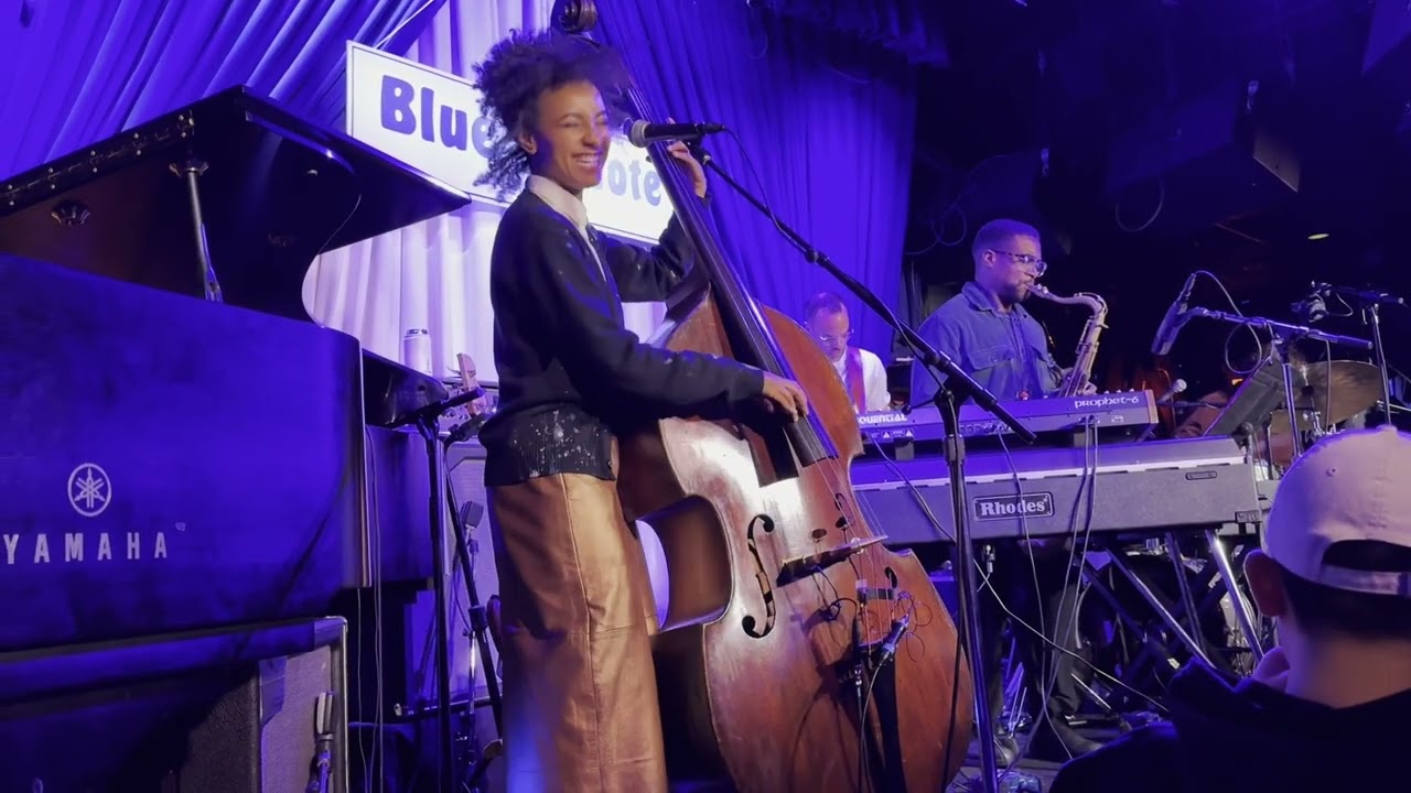 ESPERANZA SPALDING - 