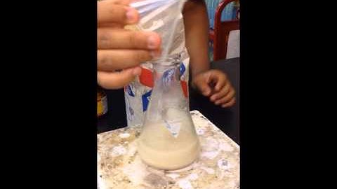 Blowing up a balloon with yeast
