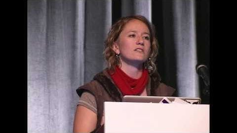 FutureWeb 2010: Danah Boyd Keynote on Rasing Questions and Data