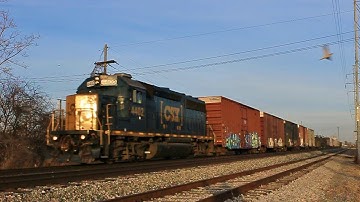 CSX GP40-2 heads west on the CSX Detroit Sub w/ CSX Local D717