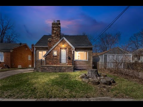 169 Dwight Avenue, Pontiac, MI home video tour
