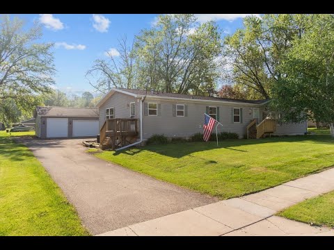 227 Cedar Street, Ripon, WI home video tour