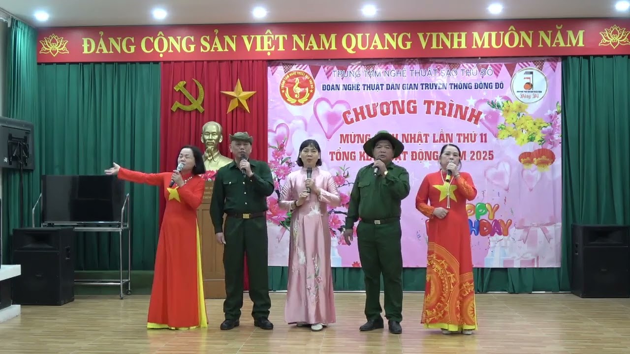 Hát mãi khúc quân hành