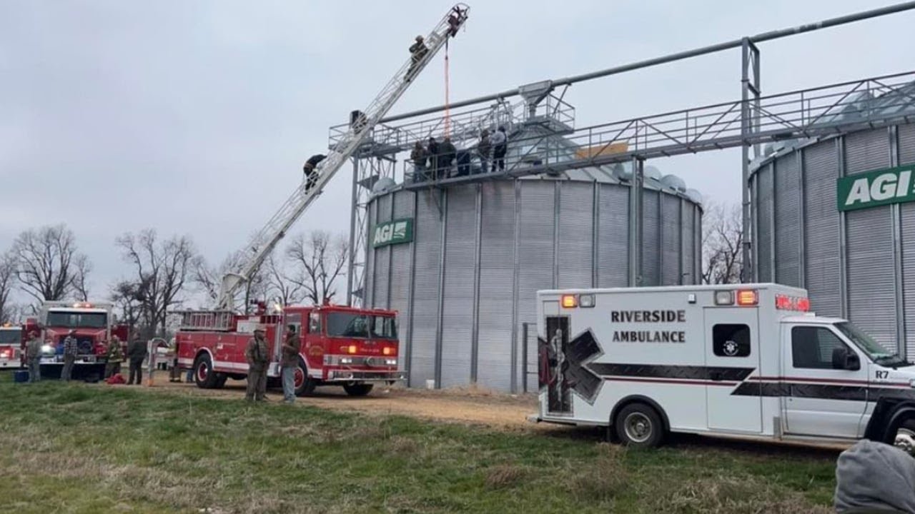 Fire chief speaks out following grain bin rescue - YouTube