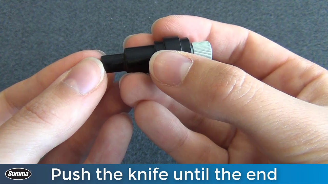 Summa F Series Tutorial: How to replace a drag knife