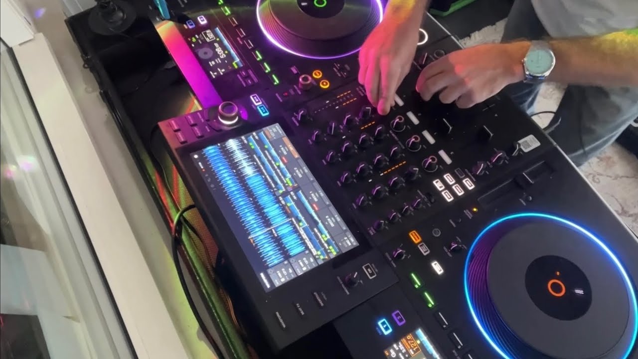 Don’t disturb the DJ - EMix 1hr club mix @indre.sirkel September 2025