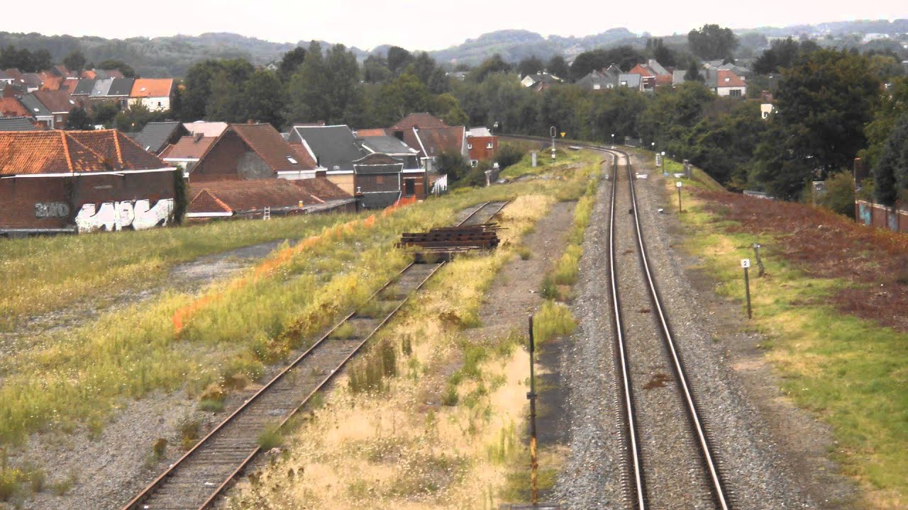 In en rond station Ronse - YouTube