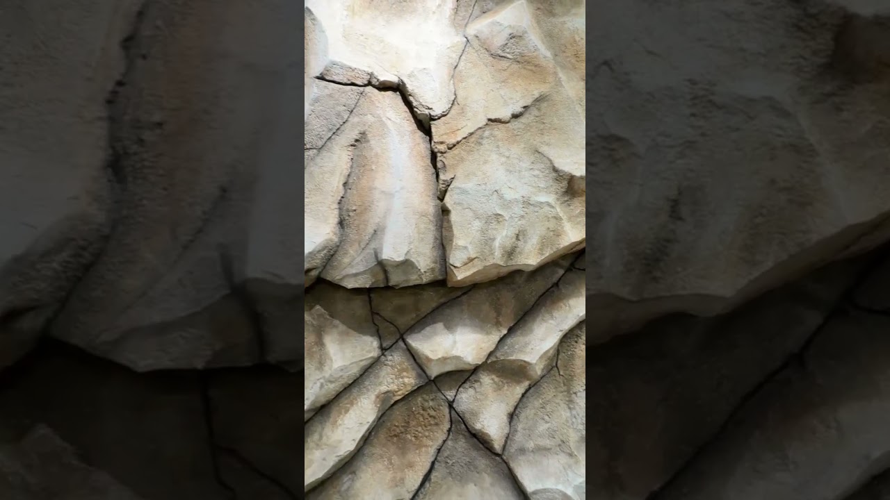 СКАЛА В ИНТЕРЬЕРЕ  АРТБЕТОН 