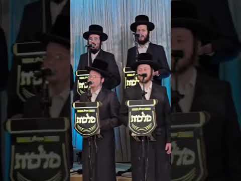 בחור הפלא בנצי קלצקין שר ומנגן