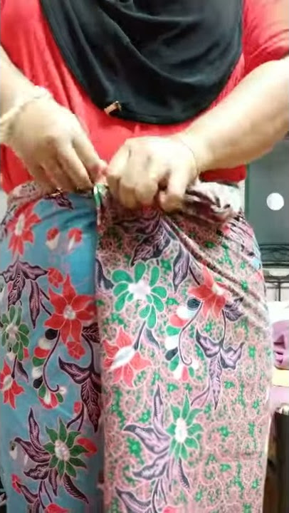 Tutorial cara pakai kain batik.