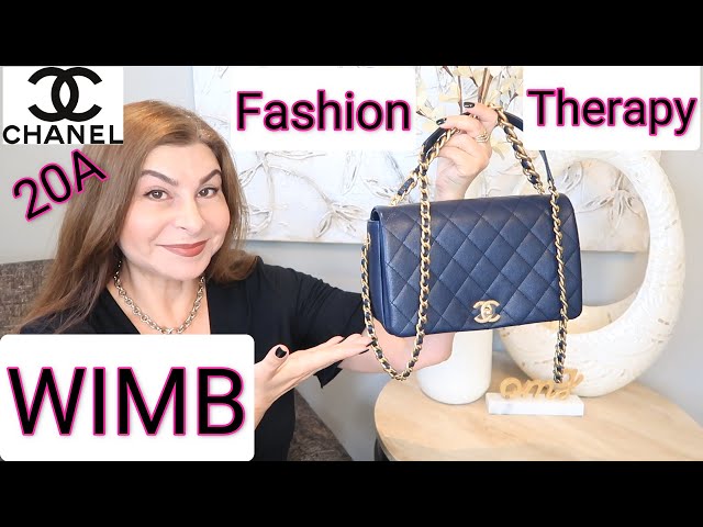 Chanel 20A Fashion Therapy Flap What's in my Bag WIMB, Chanel 19 VS.  Classic M/L Flap