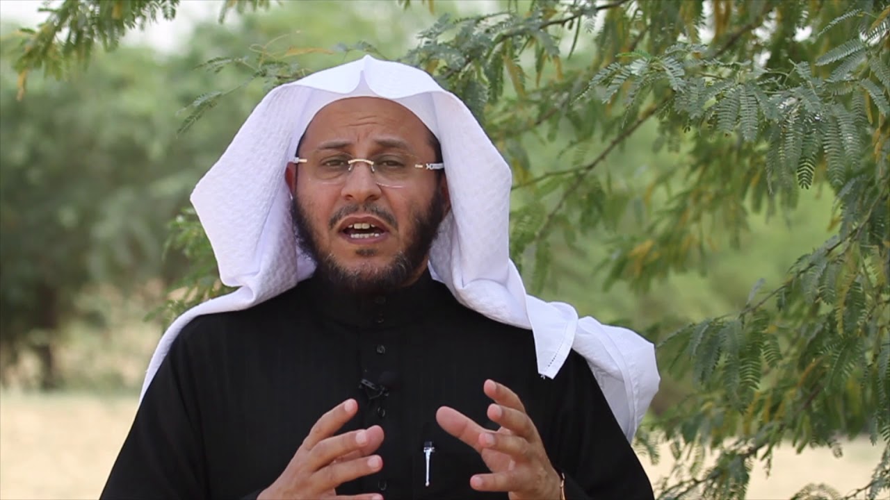 سنة الصلاة في النعال - الشيخ عزيز فرحان
