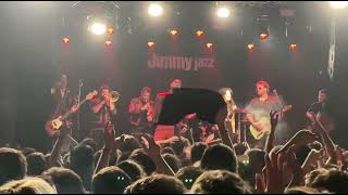 Los Zopilotes Txirriaos - No Es Extraño Jimmy Jazz Gasteizen Zuzenean