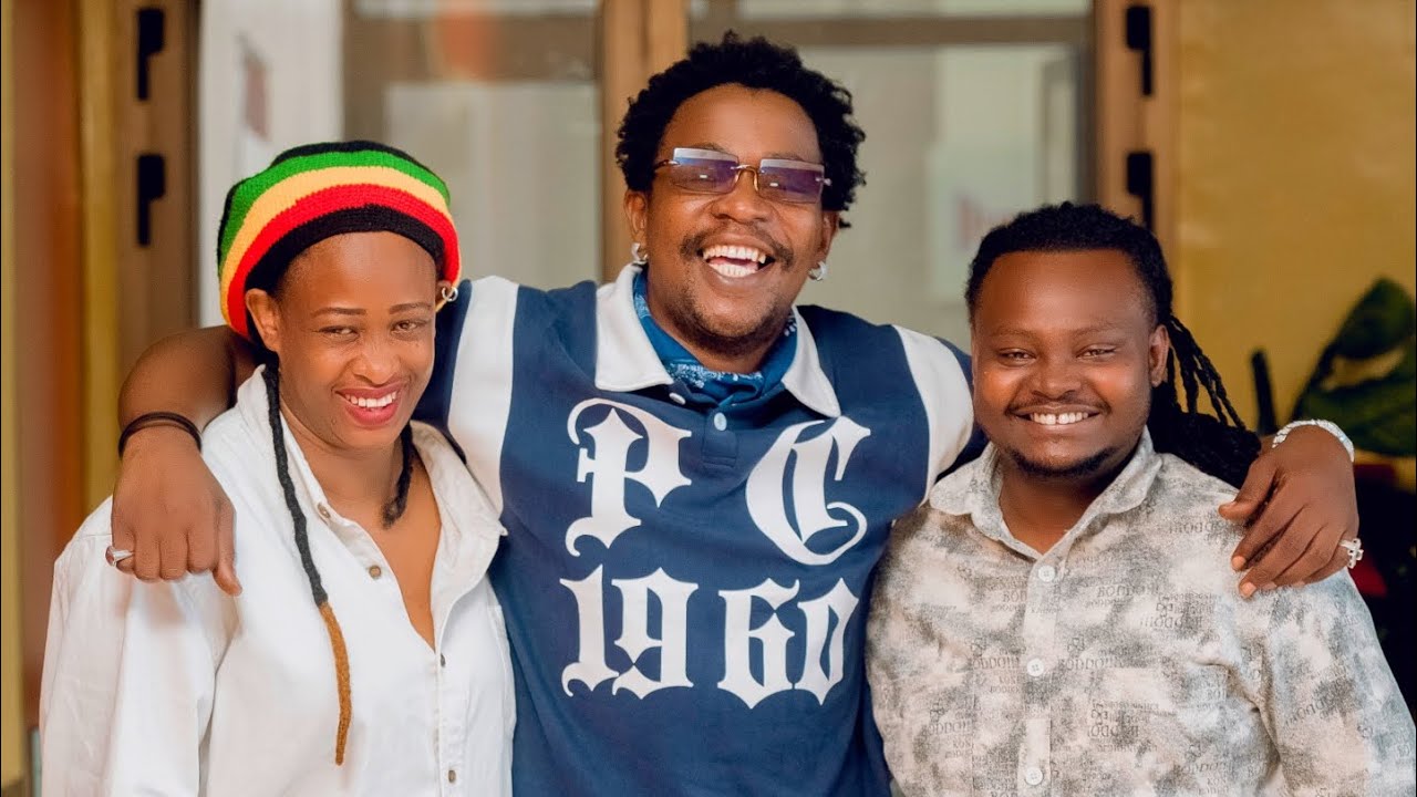 Turatembagaye🤣Mbega Amalon usetsa😂❤️Akunda abakobwa bafite amafaranga💰 mu ijwi ryiza araririmbye🥰 