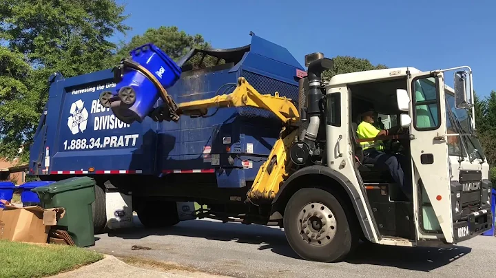 Mack LR mini heil python