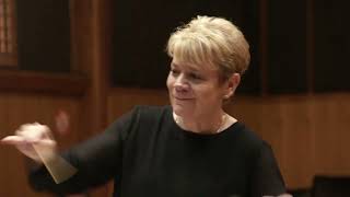 Marin Alsop conducts Schumann's Symphony No. 2 in C major, Op. 61: II. Scherzo