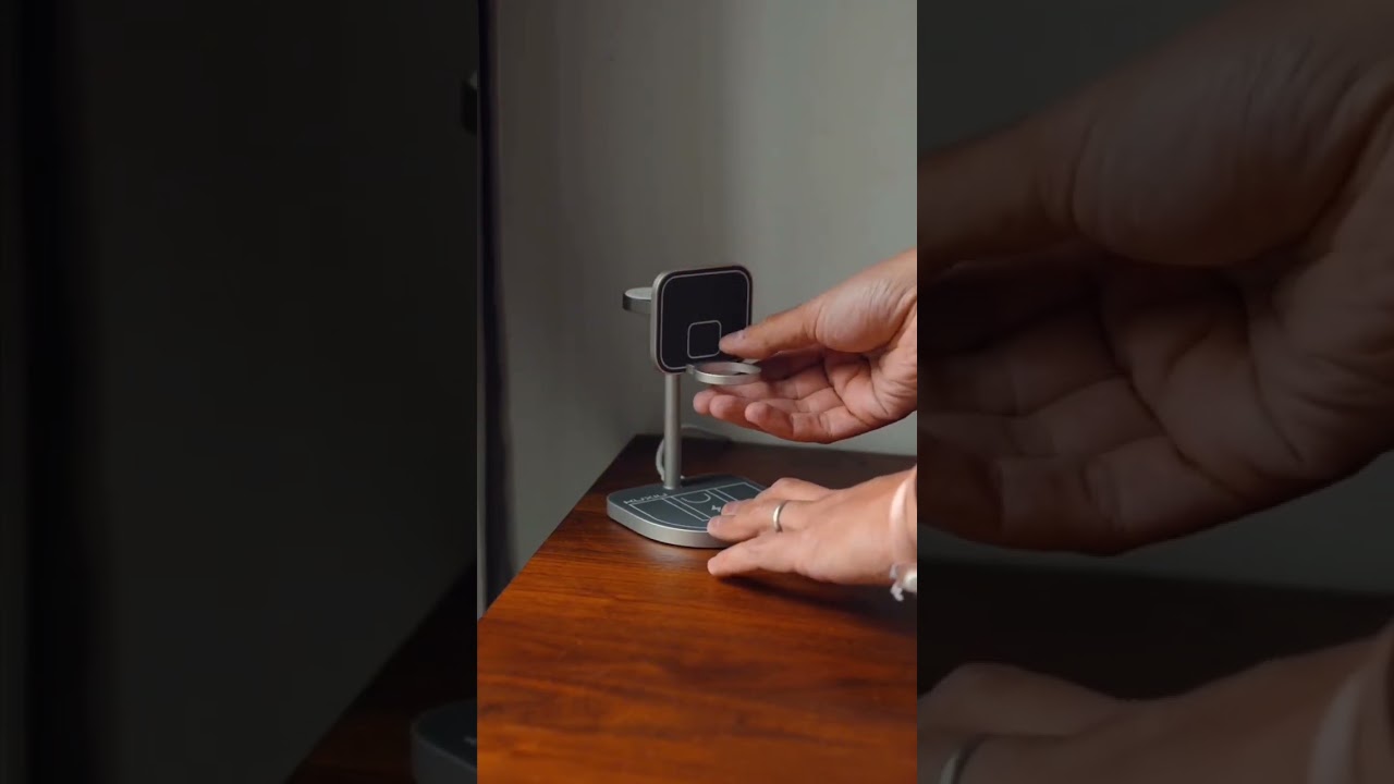 👀Look here, a magnetic phone holder charger⚡ that can shoot basketball🏀 