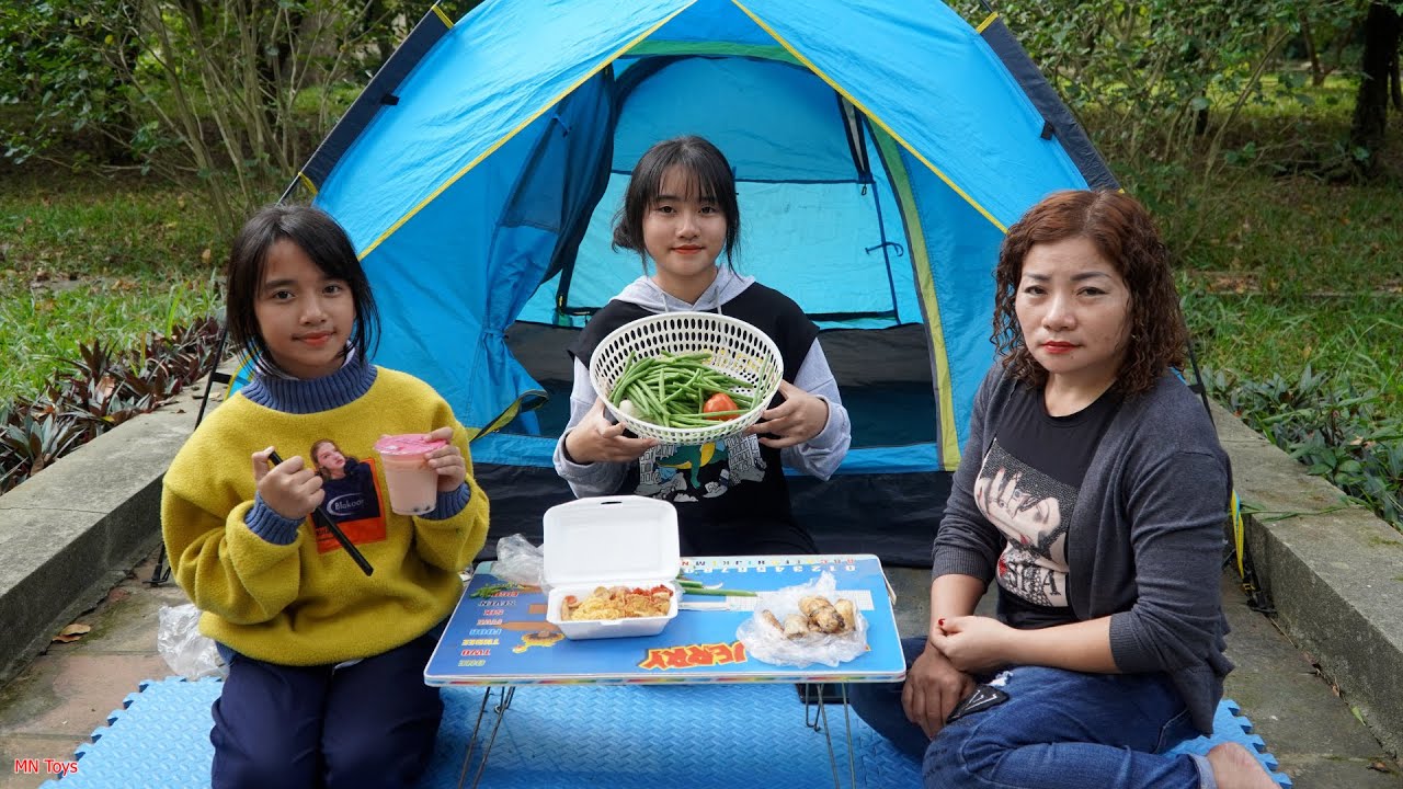 Câu Chuyện Những Đứa Con - Em Gái Ghê Gớm Đòi Mẹ Mua Pizza - Con Ăn Tạm Mì Uống Trà Sữa Nhé!