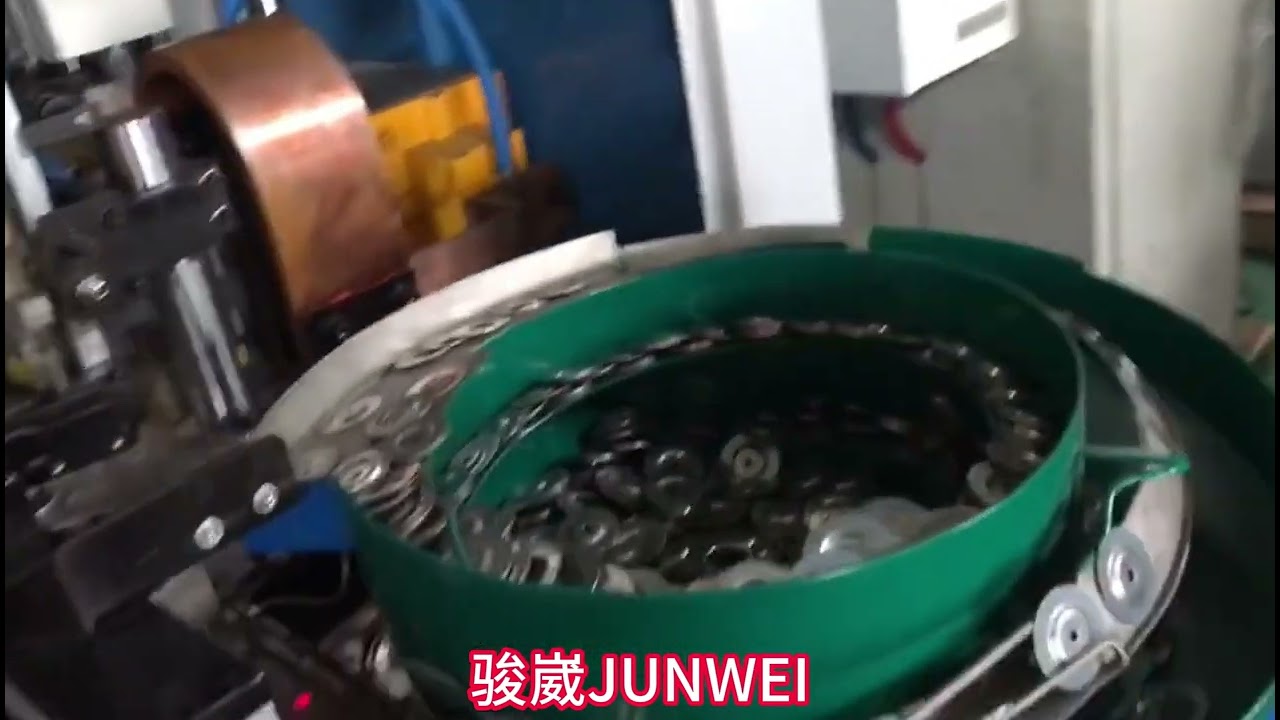 Fully Automatic Spot Welding Machine Operation Process (Vibration Disc Feeding).