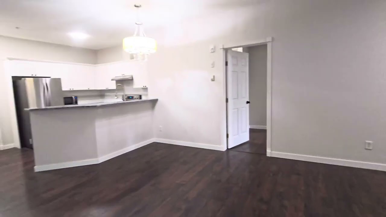 126 14 Avenue Southwest- Unit 111 | RIPPLE PROPERTY MANAGEMENT
